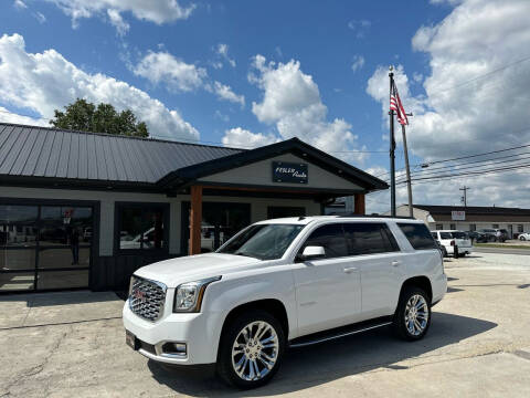 2015 GMC Yukon for sale at Fesler Auto in Pendleton IN