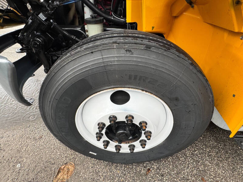 2017 International DuraStar 4300