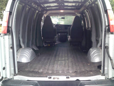 2017 Chevrolet Express 2500