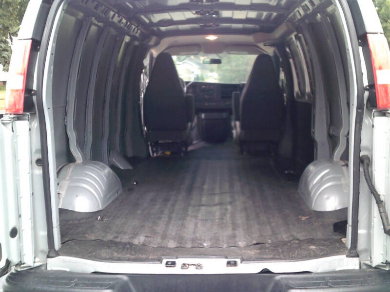 2017 Chevrolet Express 2500