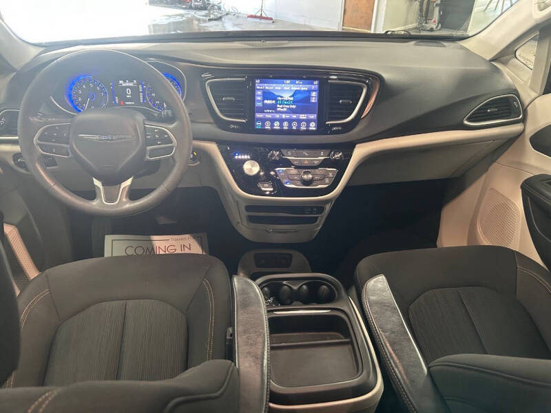 2018 Chrysler Pacifica Touring Plus