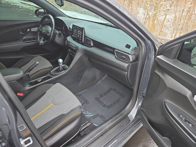 2019 Hyundai Veloster Turbo R-Spec