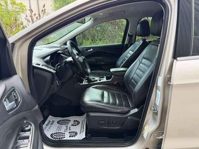 2017 Ford Escape Titanium