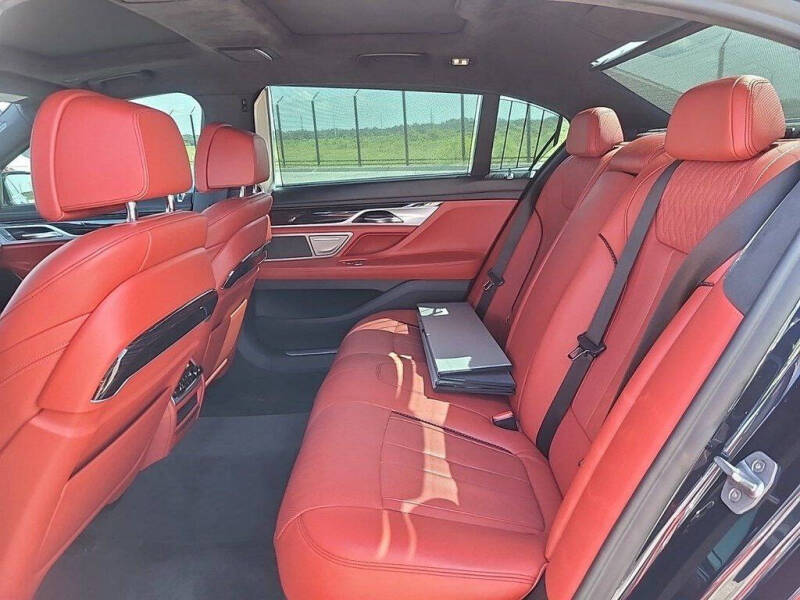 2019 BMW 7 Series 750i