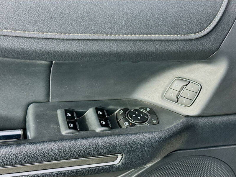 2023 Ford Expedition MAX XLT