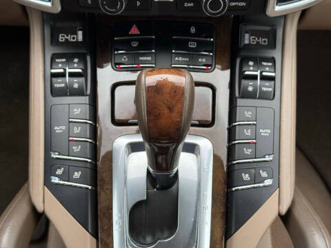 2012 Porsche Cayenne S
