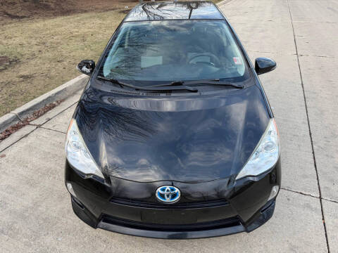 2014 Toyota Prius c Three
