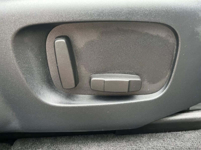 2019 Land Rover Range Rover Velar P250 R-Dynamic SE