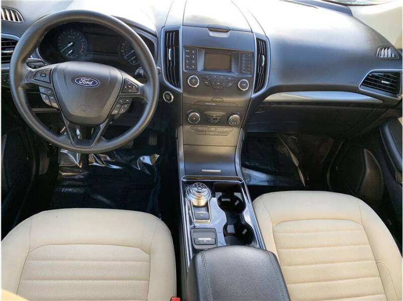 2019 Ford Edge SE