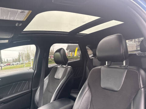 2019 Ford Edge ST