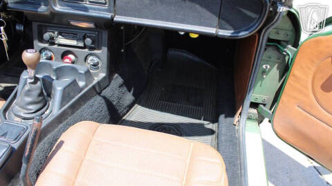 1977 MG B