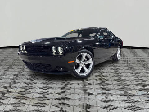 2017 Dodge Challenger SXT