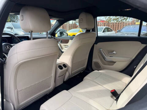 2019 Mercedes-Benz A-Class A 220