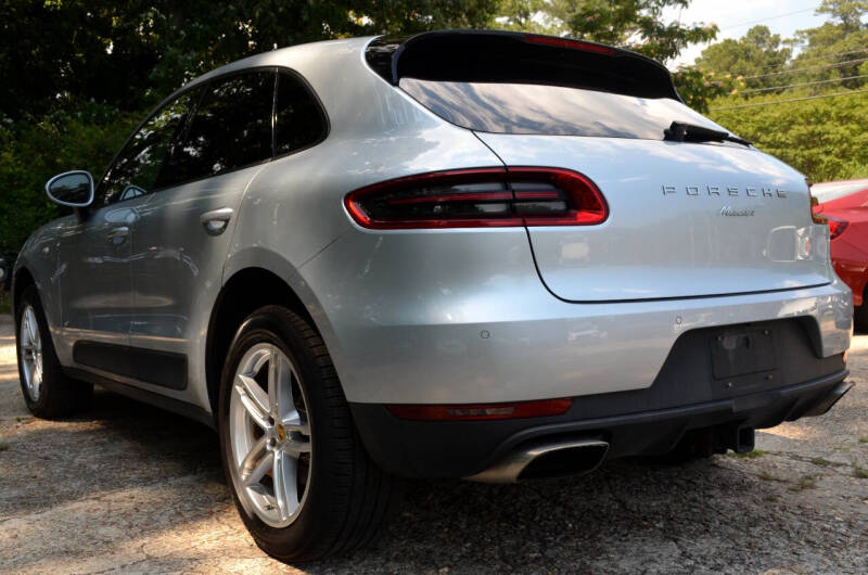 2017 Porsche Macan