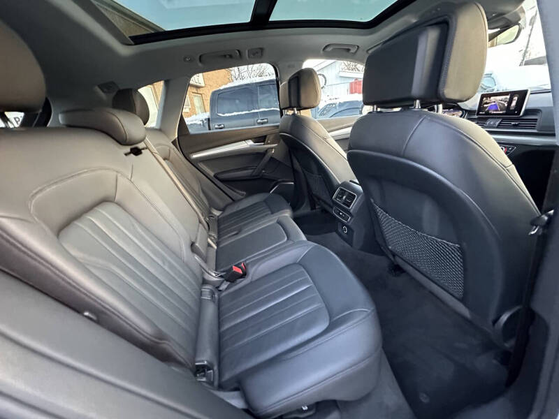 2018 Audi Q5 2.0T quattro Premium Plus