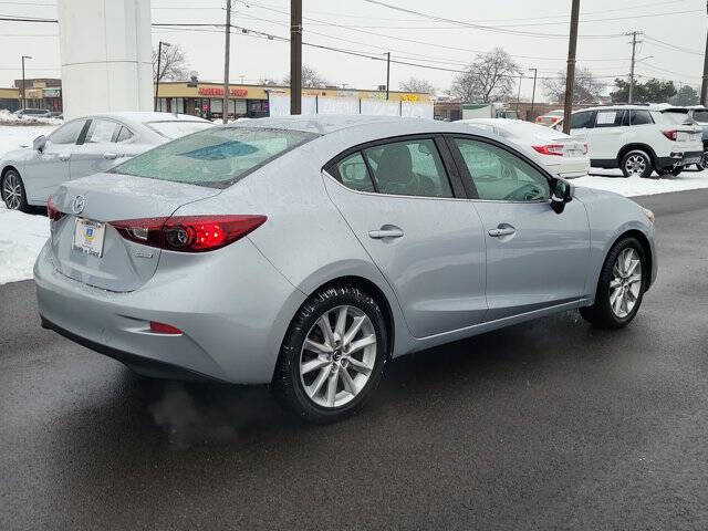 2017 Mazda MAZDA3 Touring