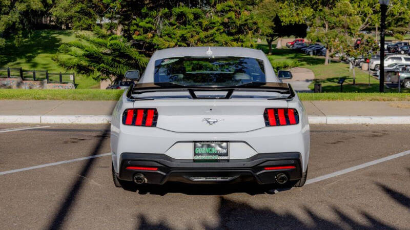 2024 Ford Mustang EcoBoost Premium