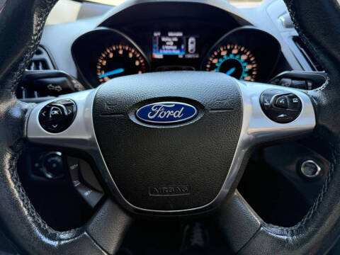 2015 Ford Escape Titanium
