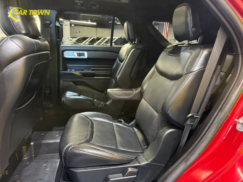 2020 Ford Explorer ST