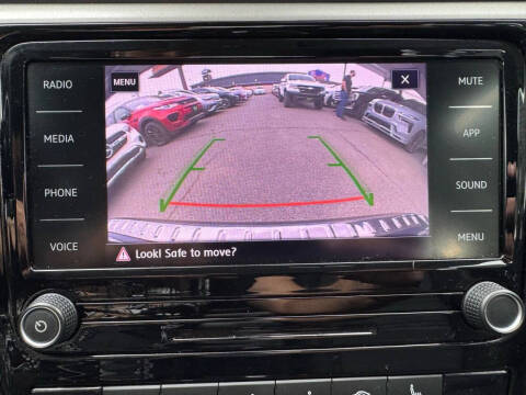 2022 Volkswagen Passat SE