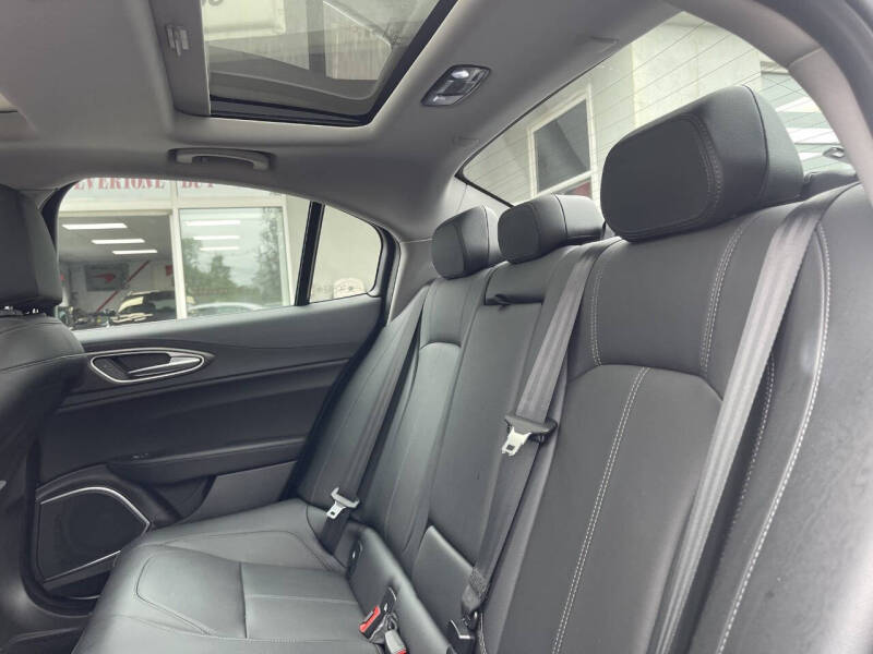 2021 Alfa Romeo Giulia Ti