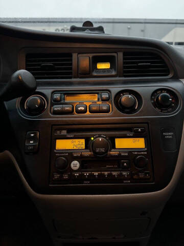 2004 Honda Odyssey EX w/DVD