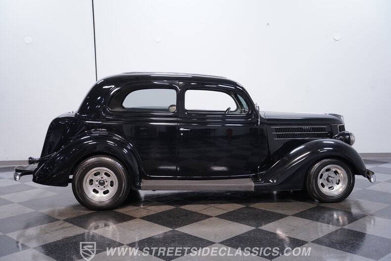 1936 Ford Tudor