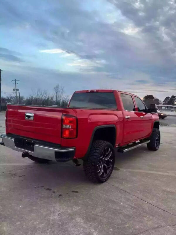 Image 8 of 2017 GMC Sierra 1500