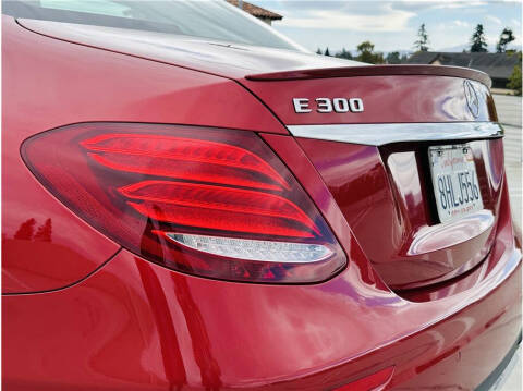 2019 Mercedes-Benz E-Class E 300