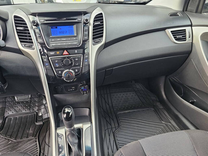 2017 Hyundai Elantra GT