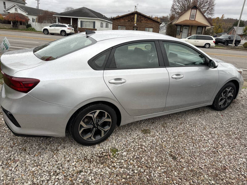 2019 Kia FORTE LXS photo 8