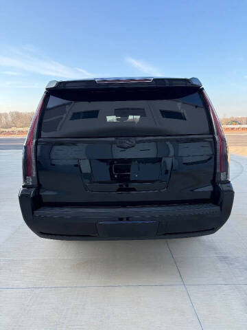 2016 Cadillac Escalade ESV Luxury Collection