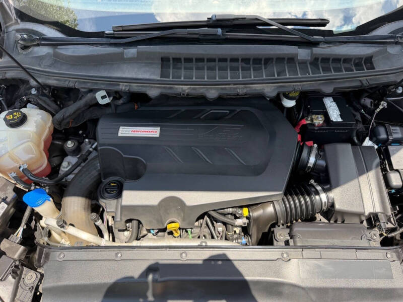 2019 Ford Edge ST