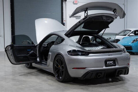 2020 Porsche 718 Cayman GT4