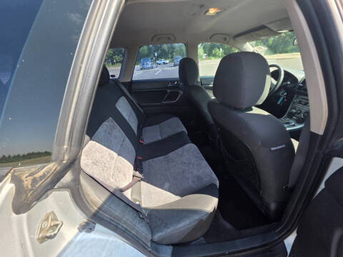2005 Subaru Outback 2.5i