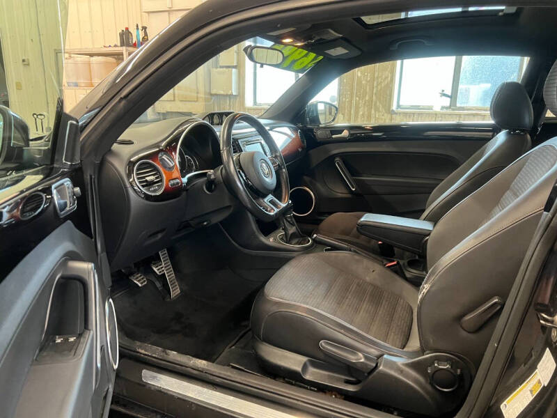 2013 Volkswagen Beetle Turbo PZEV Fender Edition