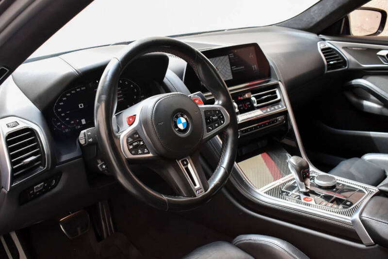 2020 BMW M8