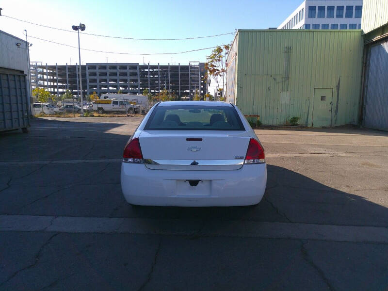 2007 Chevrolet Impala LS photo 7