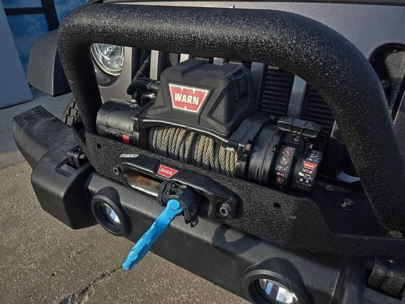 2017 Jeep Wrangler Sport