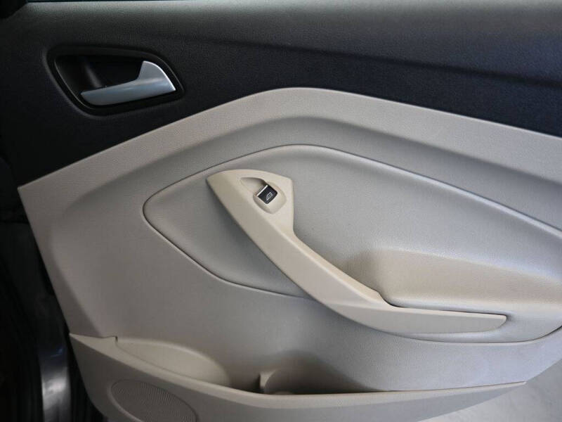 2014 Ford C-MAX Hybrid SE