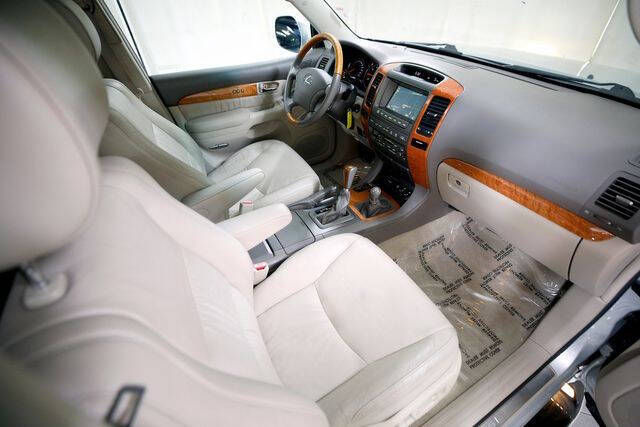 2004 Lexus GX 470