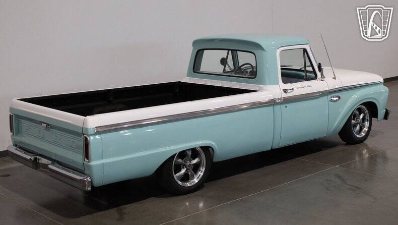 1965 Ford F-100