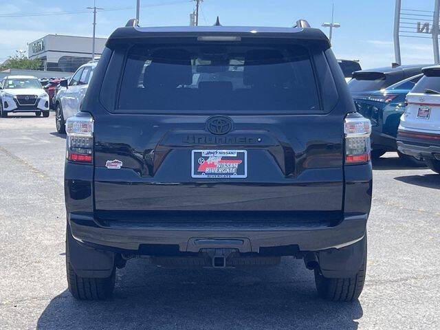 2020 Toyota 4Runner SR5