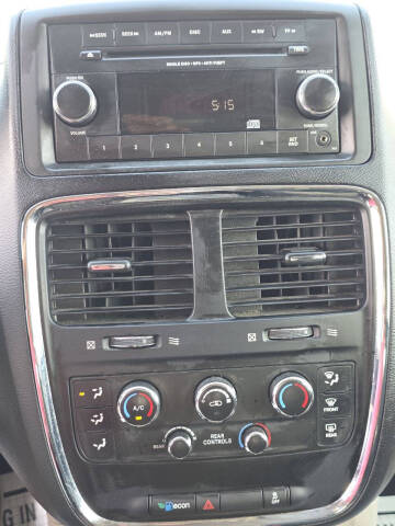 2016 Dodge Grand Caravan SE