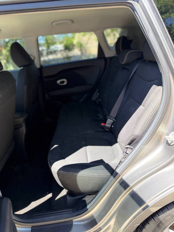 2014 Kia Soul +