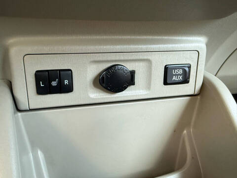 2012 Toyota Prius v Three