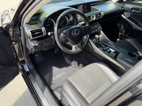 2014 Lexus IS 250