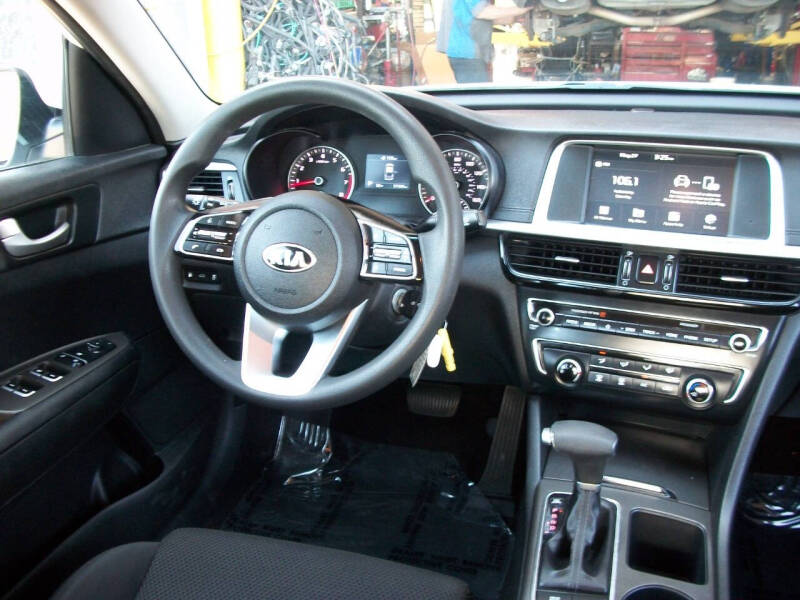 2019 Kia Optima LX
