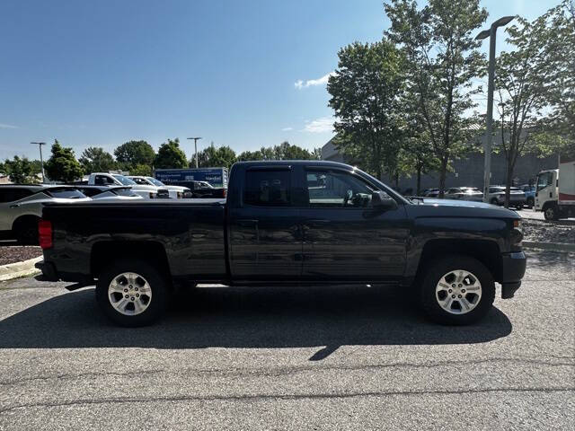 2018 Chevrolet Silverado 1500 for sale at Bowman Auto Center in Clarkston, MI