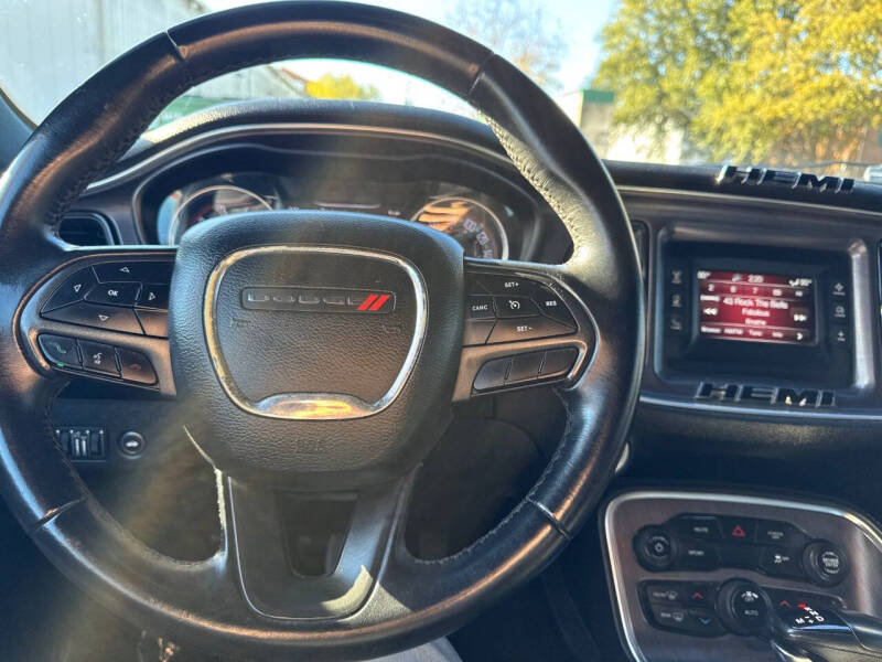 2017 Dodge Challenger R/T